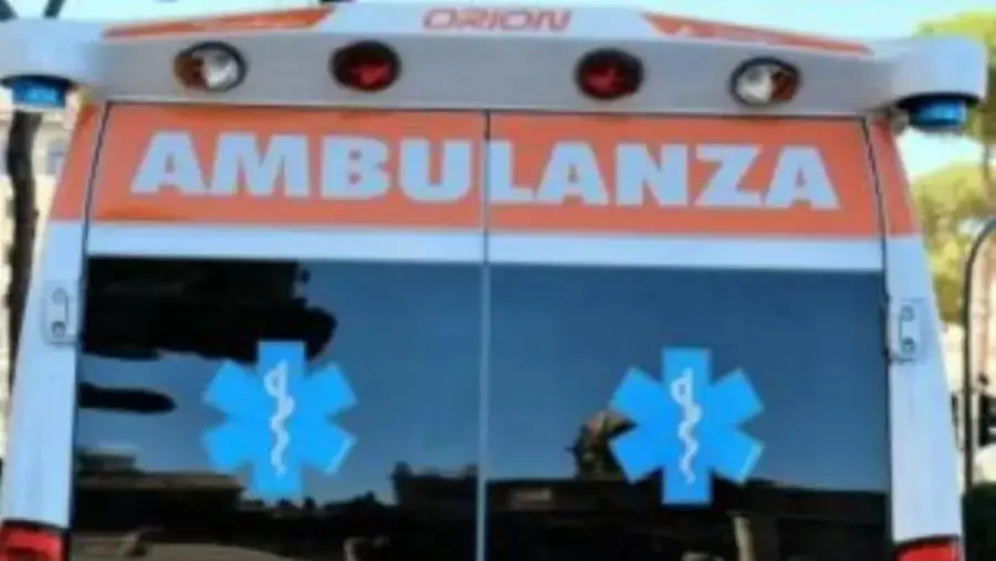 images Saracena (Cs), incidente sulla A2 direzione nord: due feriti