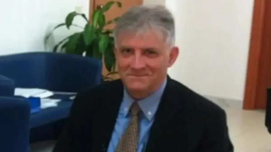 images L'ex commissario Gualtieri all'assemblea di Arrical: "Non svendete l'acqua dei calabresi" 