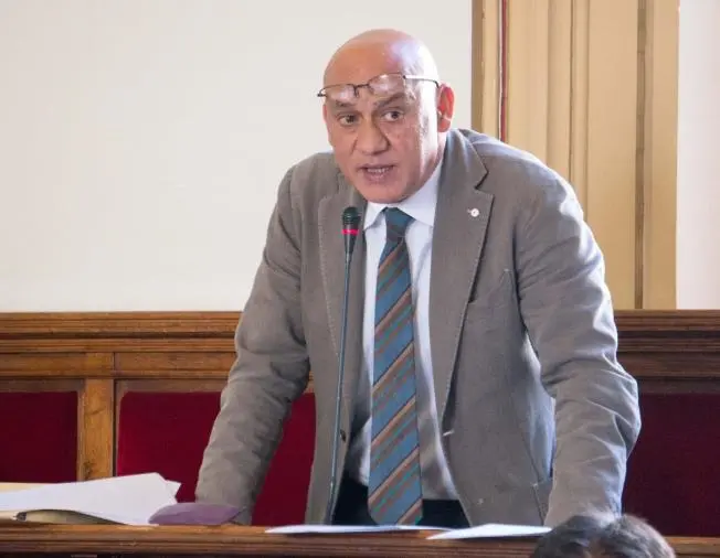 'Ndrangheta, inchiesta "Ducale" a Reggio: si dimette il capogruppo in Consiglio del Pd images 'Ndrangheta, inchiesta "Ducale" a Reggio: si dimette il capogruppo in Consiglio del Pd