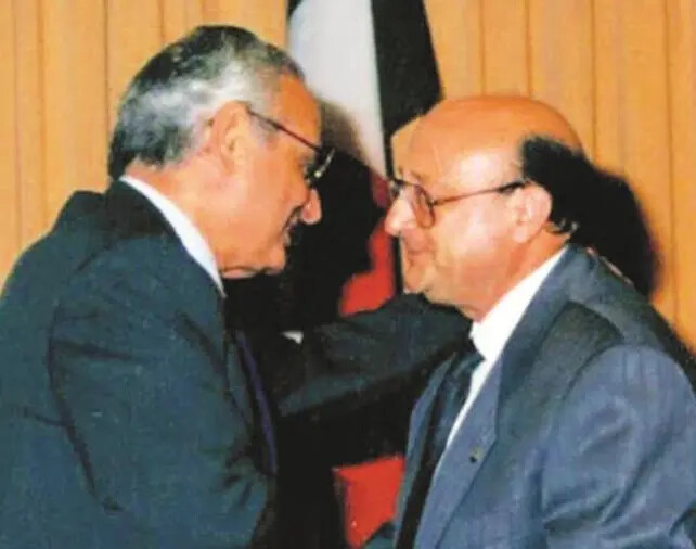 Nuovo libro di Mauro Rechichi, edito da Ursini: “I primi 15 Simposi Meridionali di Anestesia e Rianimazione”
images Nuovo libro di Mauro Rechichi, edito da Ursini: “I primi 15 Simposi Meridionali di Anestesia e Rianimazione”