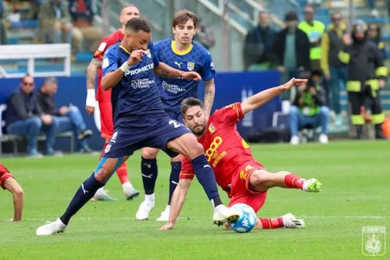 Aquile già proiettate al big match col Como in uno Ceravolo d'altri tempi images Aquile già proiettate al big match col Como in uno Ceravolo d'altri tempi