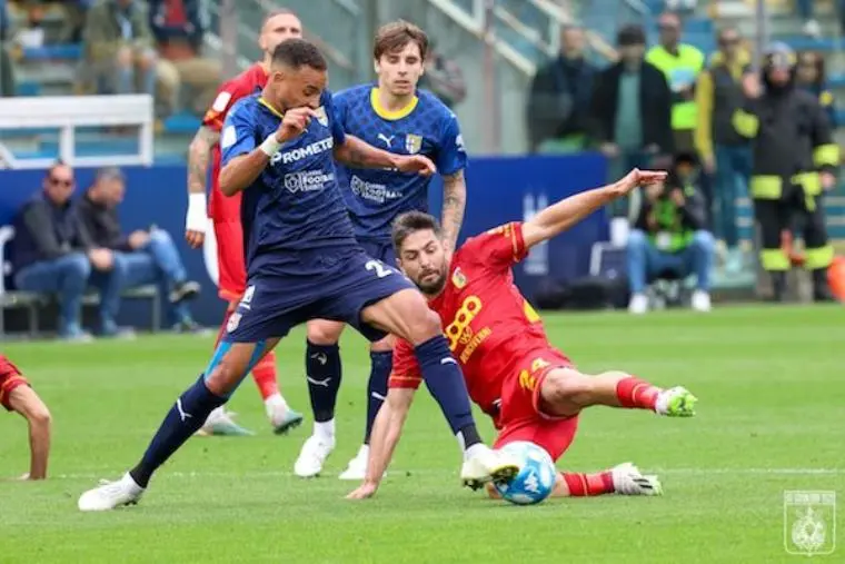 images Aquile già proiettate al big match col Como in uno Ceravolo d'altri tempi