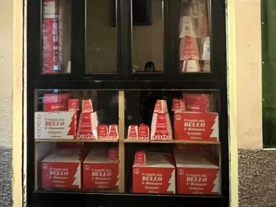  Spazio Natale di EMERGENCY a Catanzaro: regali solidali che fanno bene al cuore