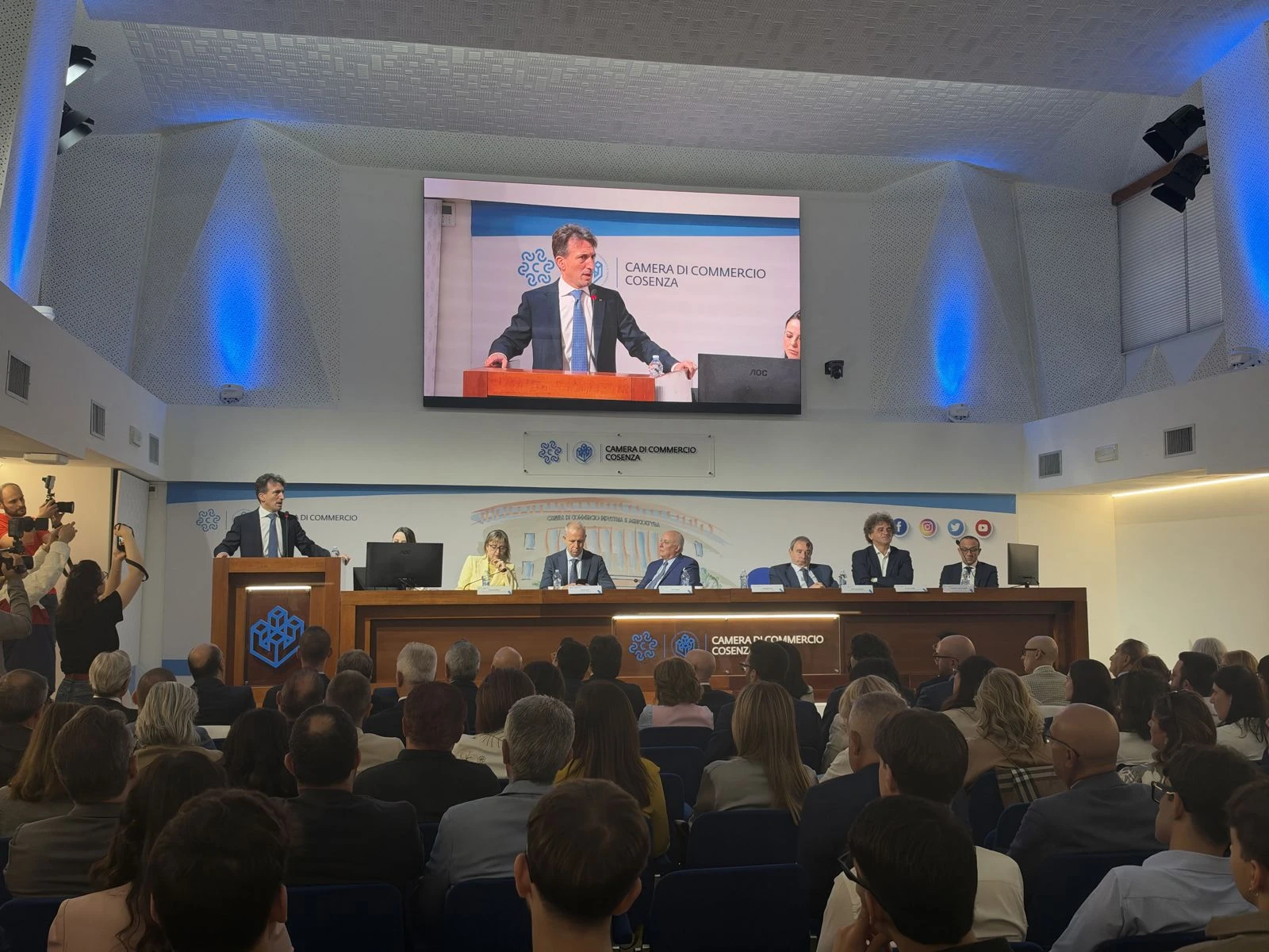 Camera di Commercio di Cosenza, la ricerca esce dall’università e incontra imprese e Pubblica Amministrazione 