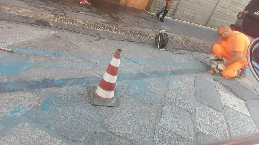 images Strisce blu "sbilenche" in centro a Catanzaro: Amc chiede i danni 