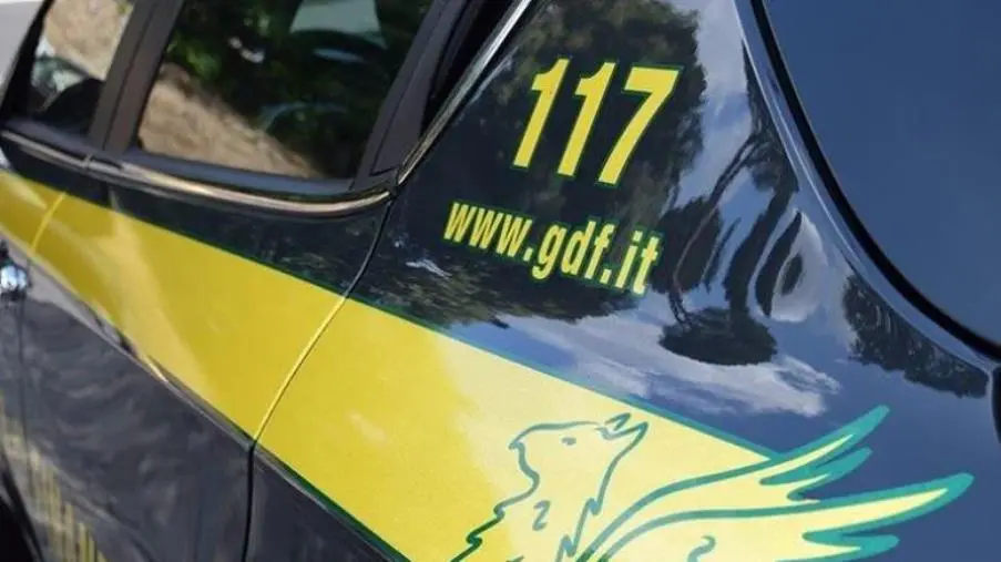 images Vibo Valentia, finto cieco percepiva pensione: sequestrati oltre 100.000 euro