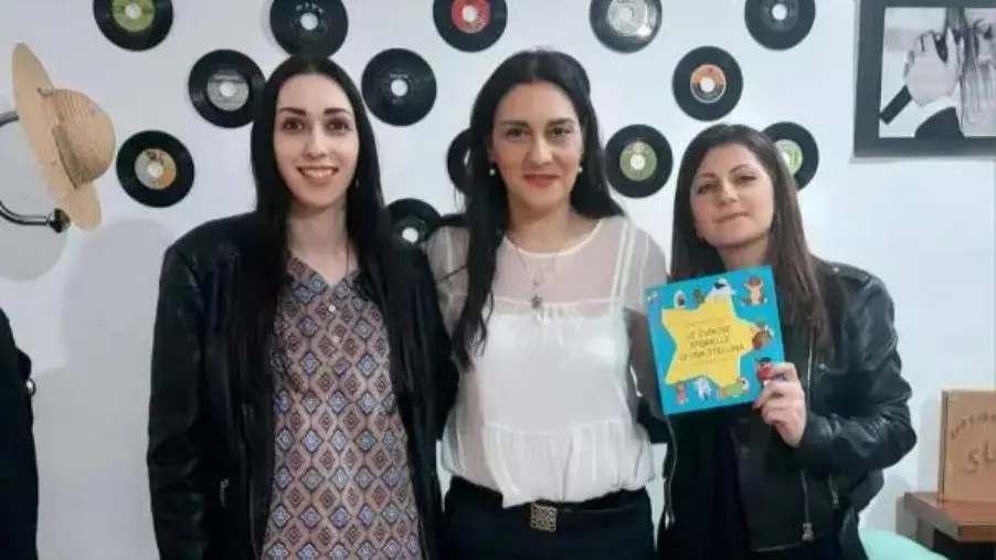 “Le curiose storielle di una stellina”, il libro di Maria Patrizia Sanzo presentato anche nel Cosentino images “Le curiose storielle di una stellina”, il libro di Maria Patrizia Sanzo presentato anche nel Cosentino