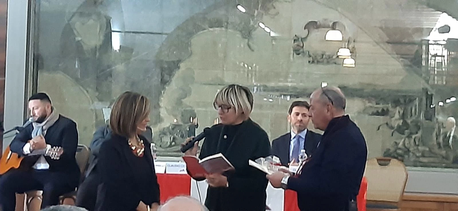 Menzione d'onore per il libro della catanzarese Daniela Rabia al concorso "Talenti vesuviani"