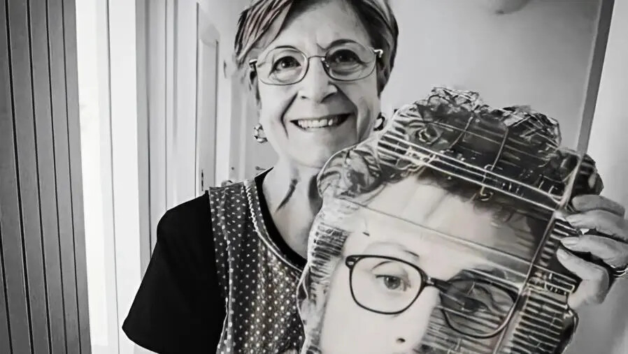 Sanremo, la toccante lettera di mamma Brunori: "A Madonna t’accumpagna, figlio mio!" images Sanremo, la toccante lettera di mamma Brunori: "A Madonna t’accumpagna, figlio mio!"