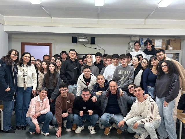 Il CSV nelle scuole dell'area centrale della Calabria per promuovere il Servizio sociale universale