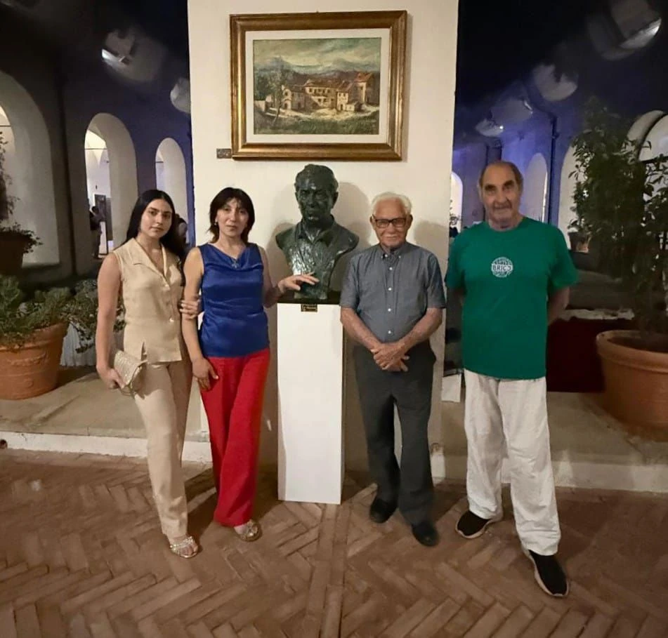 A San Domenico di Taverna l'autoritratto scultoreo di Luigi Verrino