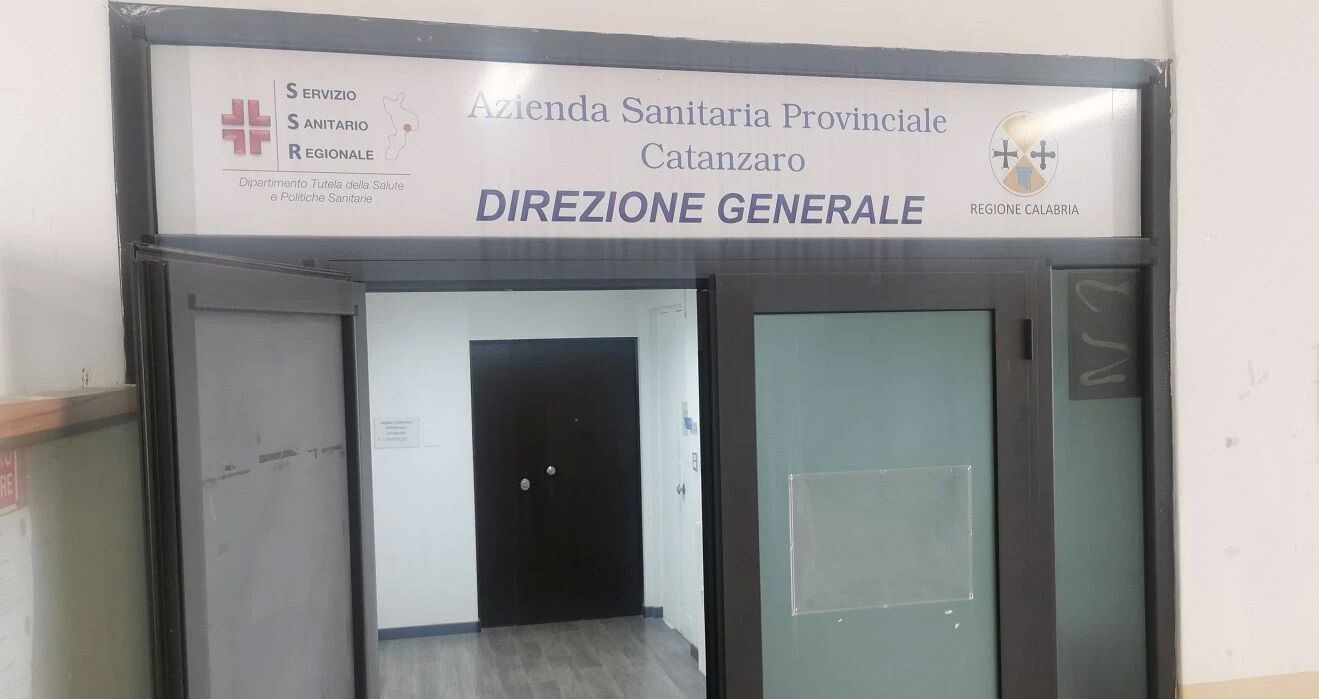 images Catanzaro, l’Asp approva il nuovo Atto aziendale: centralità alla medicina del territorio