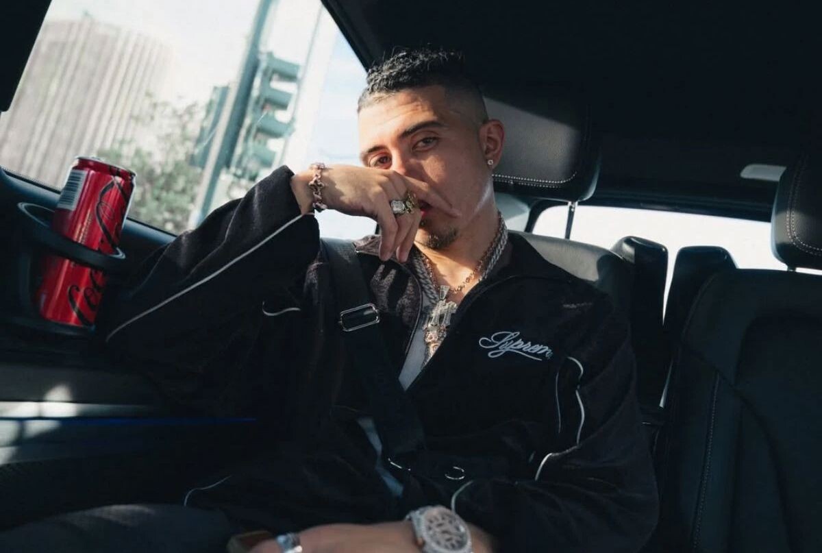 images Da Londra al successo musicale: SKT, il rapper con il cuore a Montauro
