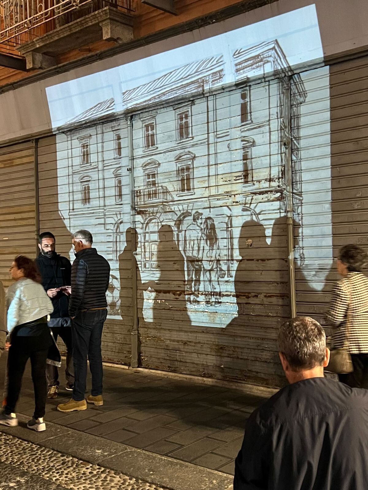 images Catanzaro, “Strade di Velluto” protagonista dell’inaugurazione di Isola 22: arte e inclusione nel cuore della città