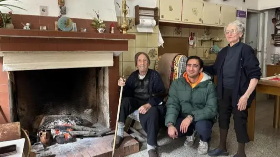 images Dalla Scozia in Arbëria per studiare l’impatto dei social media sulla lingua e cultura arbëreshe