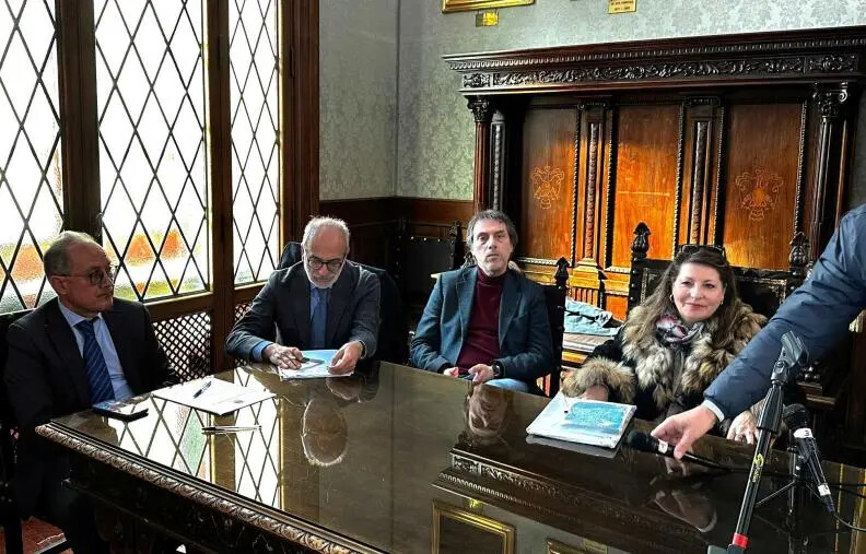 images A Catanzaro il sindaco Fiorita e Giusy Pino a confronto con il terzo settore sul progetto "Pon Metro Plus"