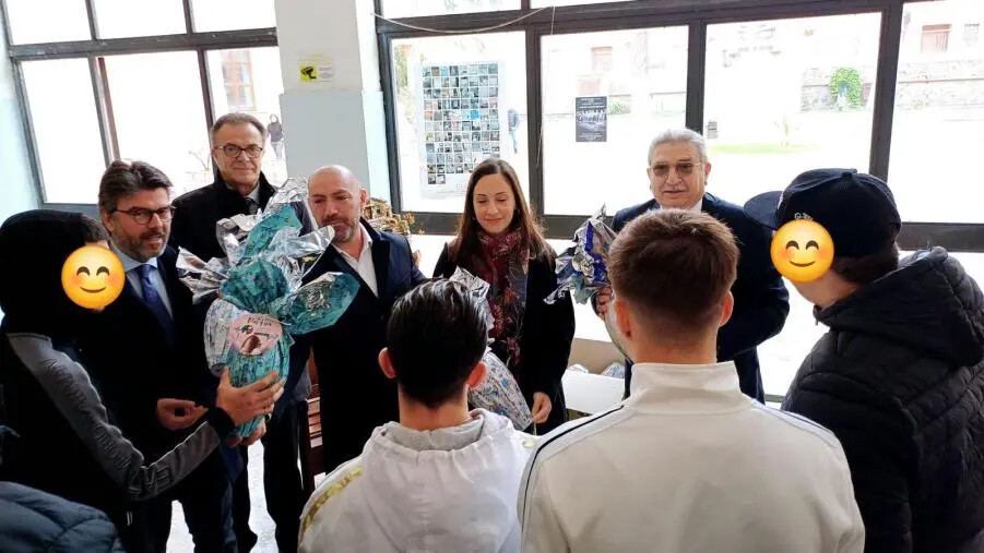 Pasqua di solidarietà e speranza con il Lions Club Catanzaro Host images Pasqua di solidarietà e speranza con il Lions Club Catanzaro Host