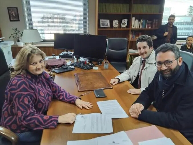 images Siglata convenzione tra Comune e Tribunale di Catanzaro per lo svolgimento di lavori di pubblica utilità da parte di imputati &nbsp;
