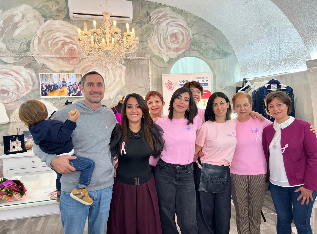 Bellezza, cura e vicinanza: a Soverato condivisione e coraggio con l’Associazione Angela Serra per la ricerca sul cancro