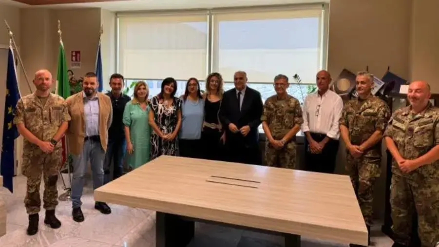 Occupazione militari congedati senza demerito, in Cittadella tavolo tecnico con l’assessore Calabrese images Occupazione militari congedati senza demerito, in Cittadella tavolo tecnico con l’assessore Calabrese