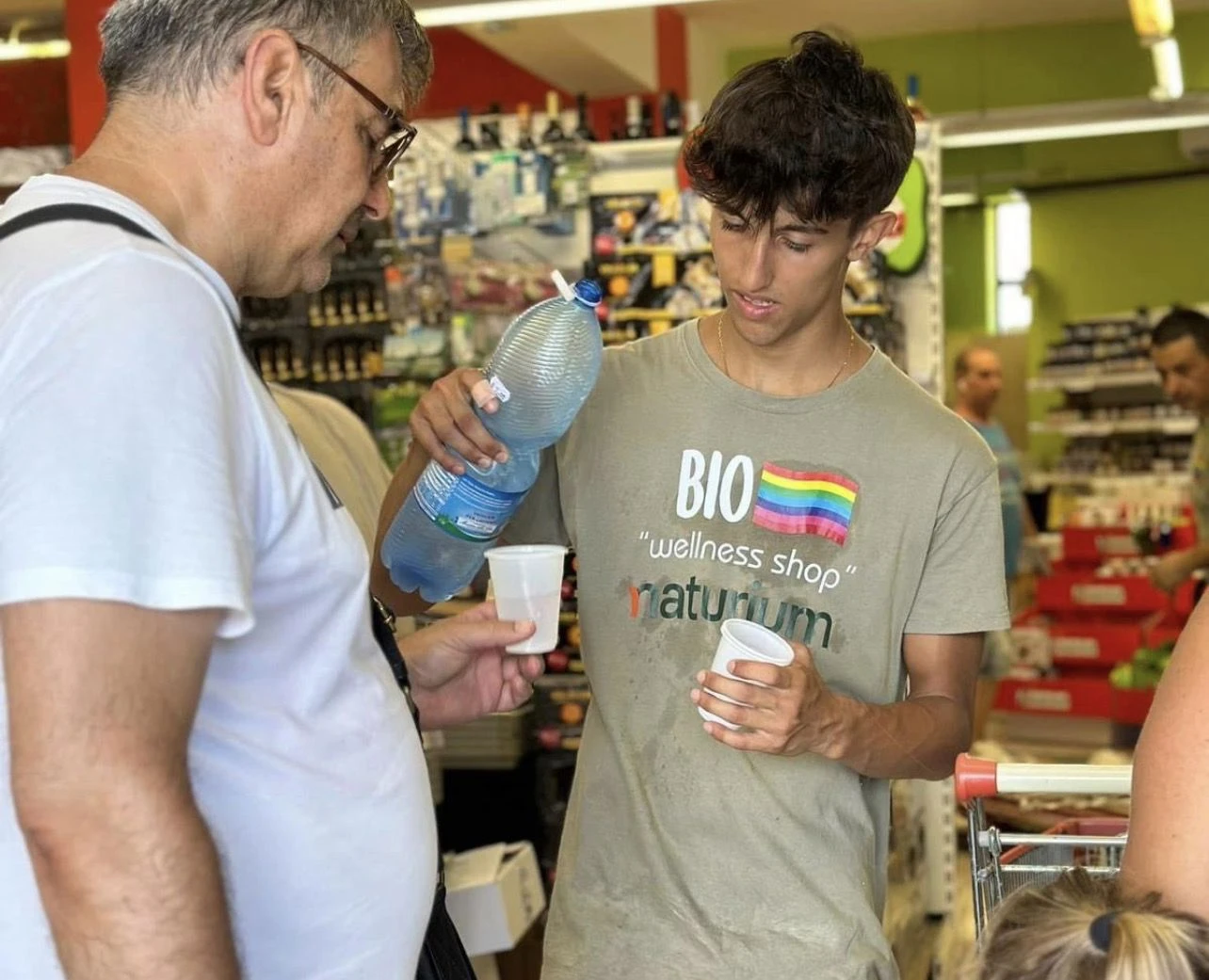 Naturium, il bicchiere d’acqua che diventa comunità