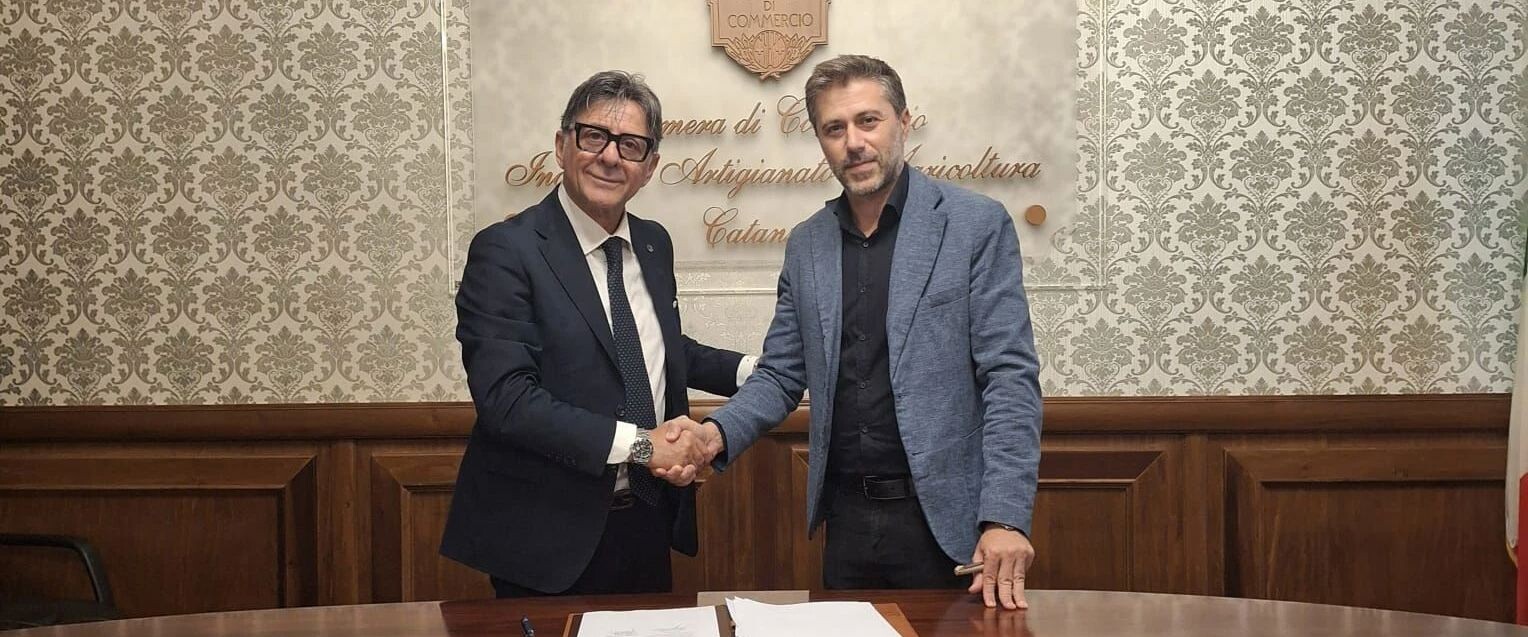 images "Isola Ventidue" a Catanzaro, c'è l'accordo tra AMC e Camera di Commercio per sostenere commercio e mobilità  