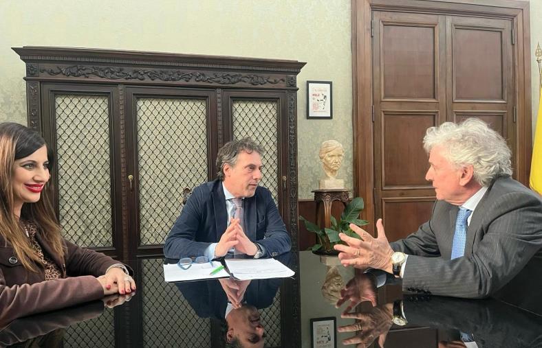 Fiorita ai Medici: "Per il nuovo ospedale servono equilibrio e valorizzazione delle risorse umane" images Fiorita ai Medici: "Per il nuovo ospedale servono equilibrio e valorizzazione delle risorse umane"