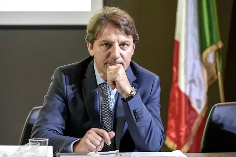 Ponte sullo Stretto, Tridico (M5S) interroga la Commissione Ue su costi, pericoli sismici, danni ambientali e alle comunità images Ponte sullo Stretto, Tridico (M5S) interroga la Commissione Ue su costi, pericoli sismici, danni ambientali e alle comunità