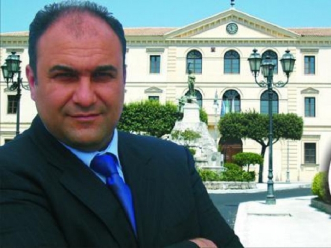 images Il sindaco di Locri, positivo al Covid, ricoverato al Gom di Reggio Calabria