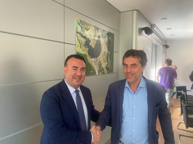 Crisi idrica a Catanzaro, Fiorita e la riunione con Sorical: presto ordinanza per combattere usi impropri images Crisi idrica a Catanzaro, Fiorita e la riunione con Sorical: presto ordinanza per combattere usi impropri