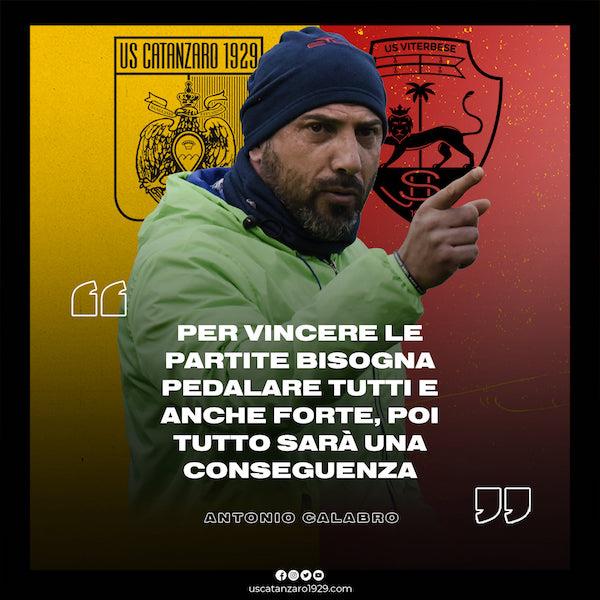 images Us Catanzaro 1929, il tecnico Calabro prima del recupero con la Viterbese: "Per vincere le partite bisogna pedalare tutti e anche forte"