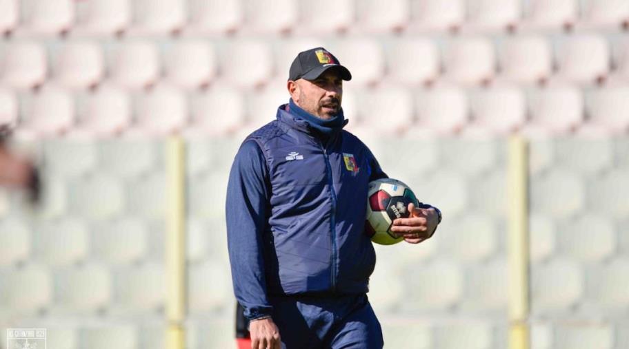 images Us Catanzaro 1929, mister Calabro alla vigilia del big match di Bari: "Gara che vale 3 punti, con gli ultras allo stadio saremo al completo"
