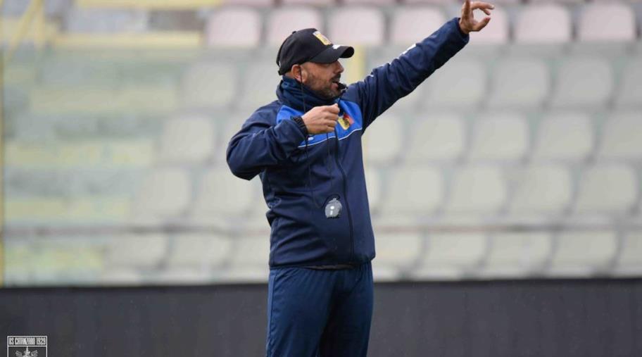 Us Catanzaro 1929, il tecnico Calabro alla vigilia della gara con il Messina: "Ripartire dalle certezze, ma fare di più per vincere" images Us Catanzaro 1929, il tecnico Calabro alla vigilia della gara con il Messina: "Ripartire dalle certezze, ma fare di più per vincere"