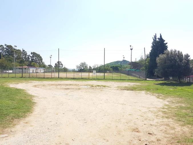 Caraffa. Arrivano i finanziamenti per il rifacimento del campo di calcio images Caraffa. Arrivano i finanziamenti per il rifacimento del campo di calcio