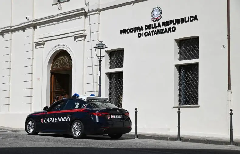 images Maxi blitz sui depuratori: la ditta di Amaroni, le false attestazioni e i rifiuti mai arrivati