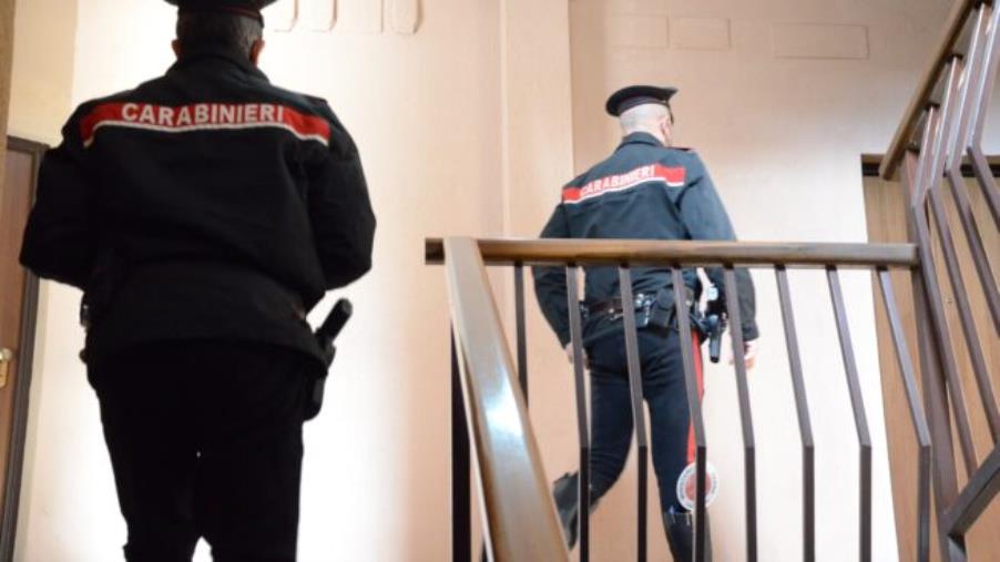 Catanzaro, arrestato un 73enne per continue vessazioni sulla ex moglie  images Catanzaro, arrestato un 73enne per continue vessazioni sulla ex moglie