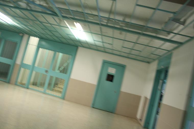 Detenuto 28enne muore in carcere a Catanzaro per arresto cardiaco, la famiglia vuole fare luce images Detenuto 28enne muore in carcere a Catanzaro per arresto cardiaco, la famiglia vuole fare luce