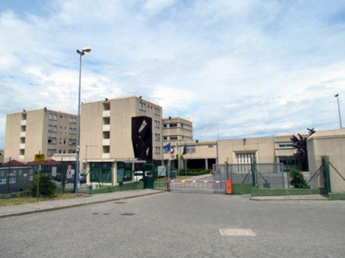 images Nuova aggressione nel carcere di Rossano: detenuto rompe il braccio a un agente