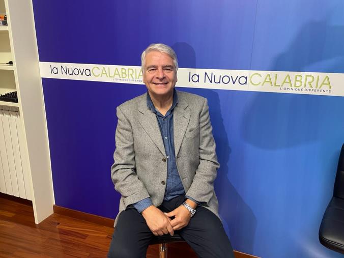 Carlo Nisticò: "All'Urbanistica di Catanzaro ci sono censori e i consiglieri devono studiare il Psc"  images Carlo Nisticò: "All'Urbanistica di Catanzaro ci sono censori e i consiglieri devono studiare il Psc"