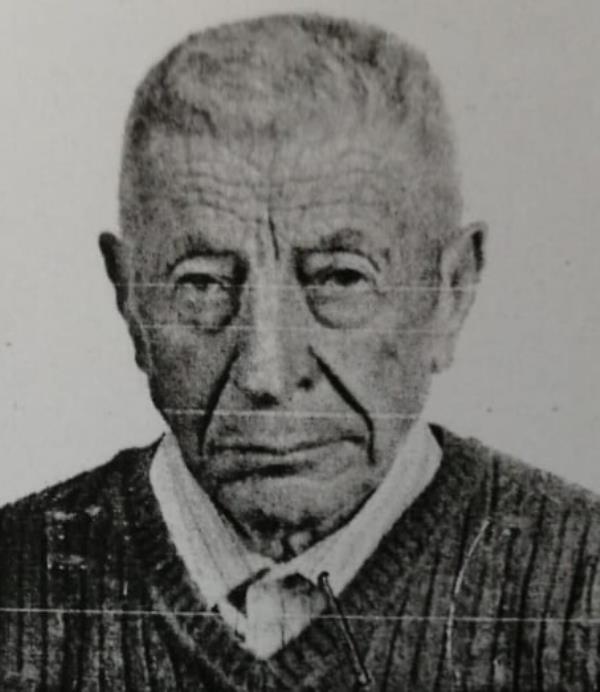 Girifalco, liceo "Majorana" aperto di sera per il progetto "Io leggo perché". Alunni, docenti e genitori insieme tra i libri images Girifalco, liceo "Majorana" aperto di sera per il progetto "Io leggo perché". Alunni, docenti e genitori insieme tra i libri