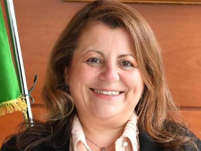 L'assessore regionale Catalfamo: "Approvate delibere per migliorare i servizi del trasporto pubblico locale e di Trenitalia" images L'assessore regionale Catalfamo: "Approvate delibere per migliorare i servizi del trasporto pubblico locale e di Trenitalia"