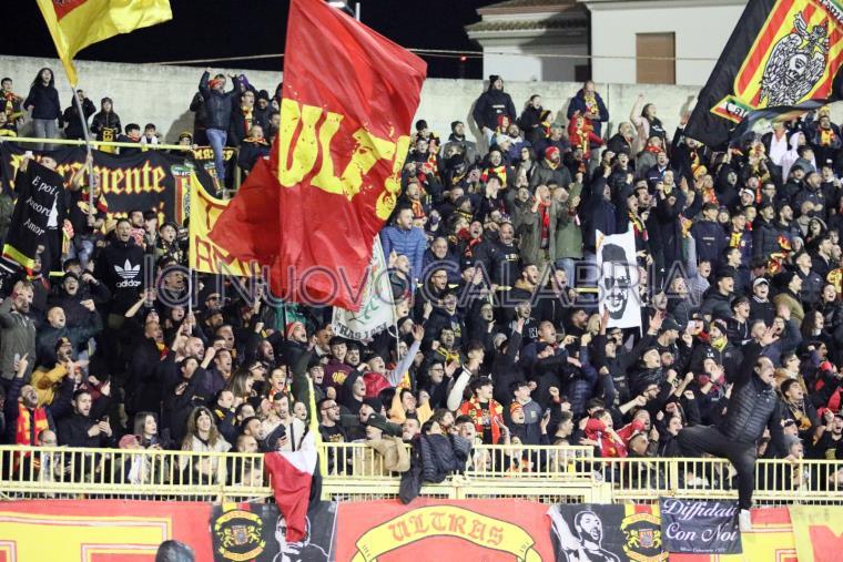 Il corsivo giallorosso, il Catanzaro continua la sua marcia e quindi "del doman c'è certezza" images Il corsivo giallorosso, il Catanzaro continua la sua marcia e quindi "del doman c'è certezza"