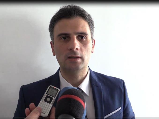 images Il candidato Putortì attacca il sindaco Falcomatà sulla gestione dell'aeroporto