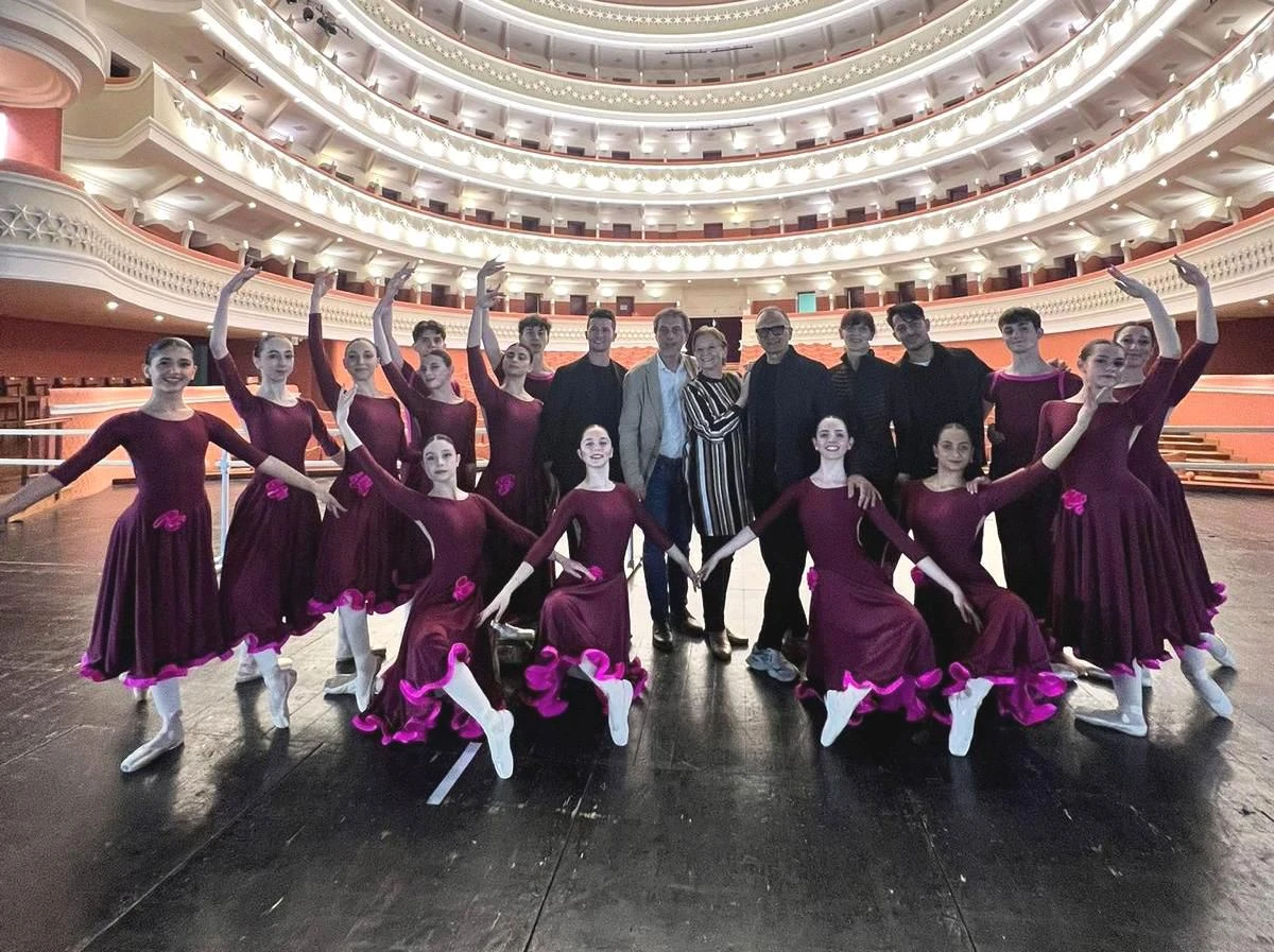 Masterclass e giuria internazionale per la chiusura dell’anno accademico della scuola di ballo al Teatro Politeama di Catanzaro