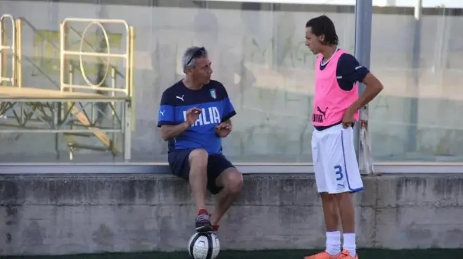 Tutti pazzi per Quagliata, “Tigre nel motore” scoperto da Fausto Silipo e Nino Cosentino
 images Tutti pazzi per Quagliata, “Tigre nel motore” scoperto da Fausto Silipo e Nino Cosentino