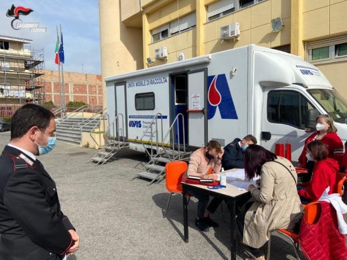 I carabinieri di Cirò Marina diventano donatori di sangue images I carabinieri di Cirò Marina diventano donatori di sangue