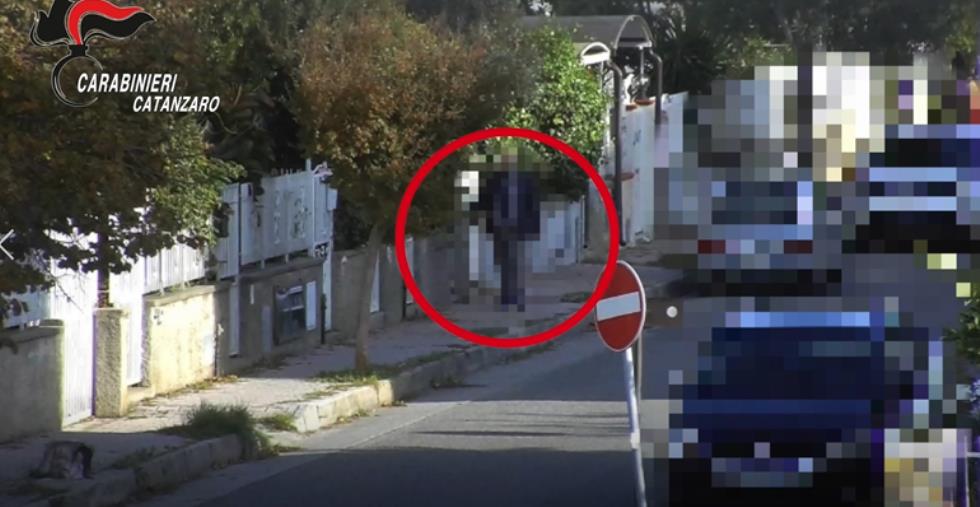 images Giro di squillo nelle villette a mare, 5 arresti nel Catanzarese (I NOMI)