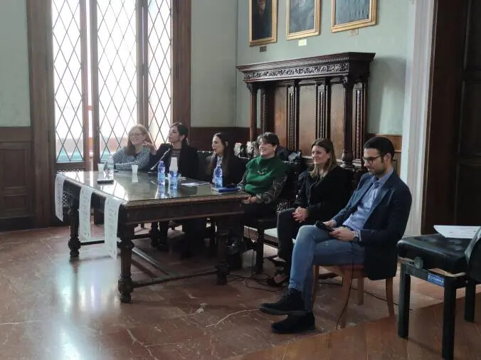 images Catanzaro, "Lavoro: istruzionE per l’uso": un percorso di consapevolezza e pari opportunità