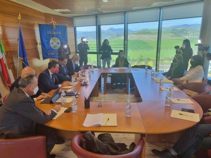 images Fondi europei, Occhiuto: "Abbiamo presentato il programma operativo prima di altre regioni"