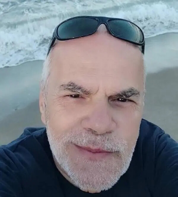 Pino Montesani invita i collezionisti di monete per una mostra a Taverna images Pino Montesani invita i collezionisti di monete per una mostra a Taverna